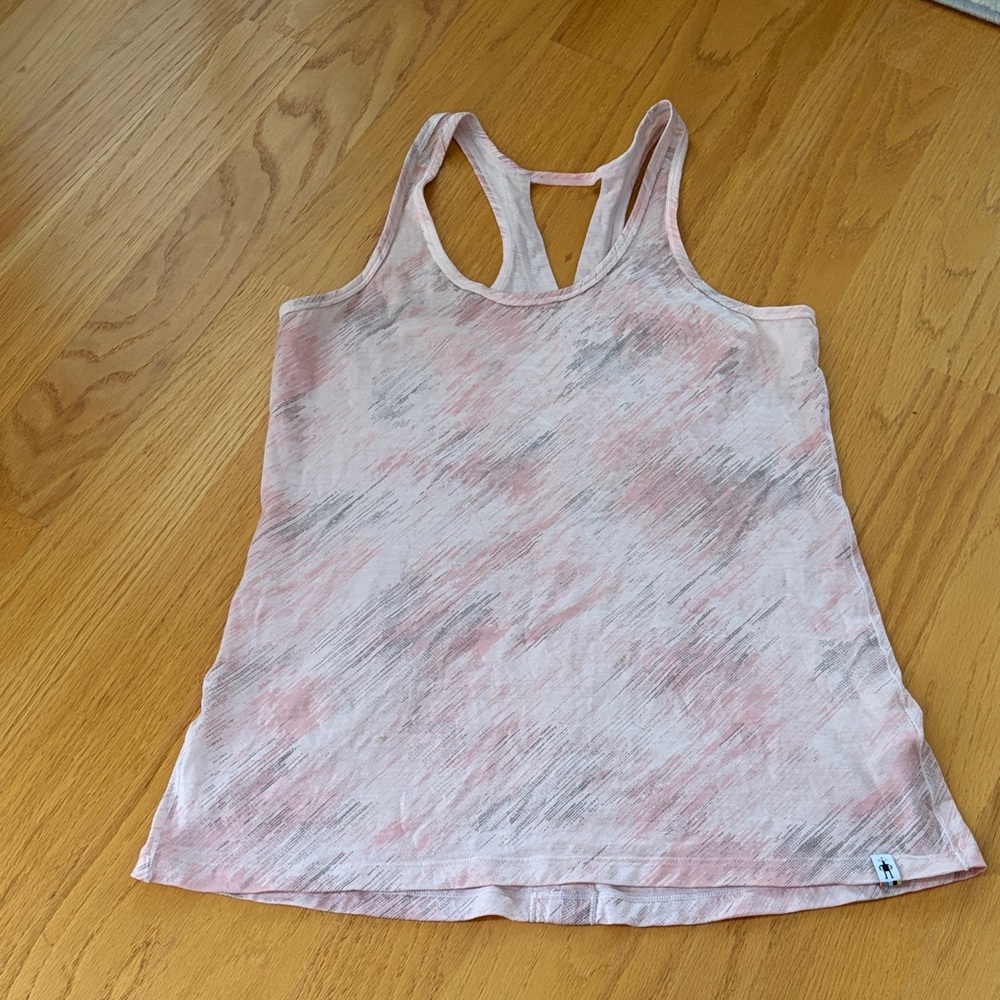 Smartwool tank top size medium pink Merino wool blend